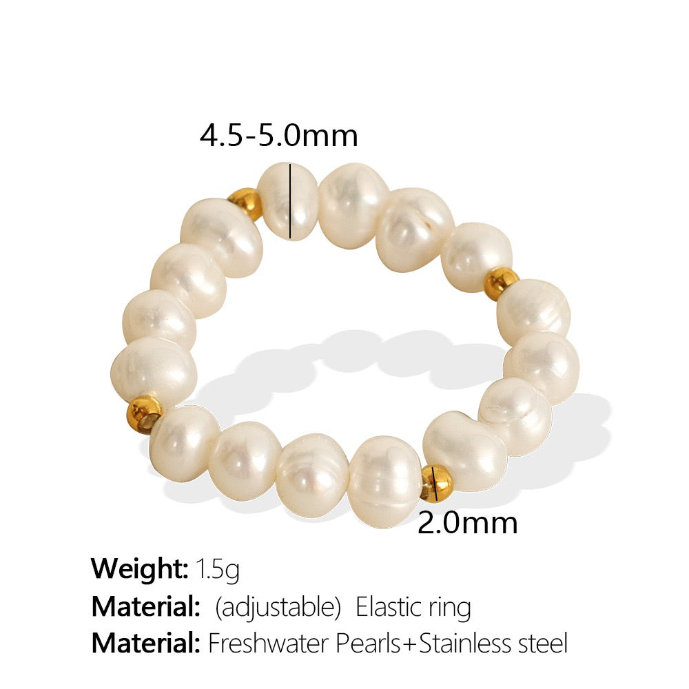 Kate Elastic round freshwater pearls rings