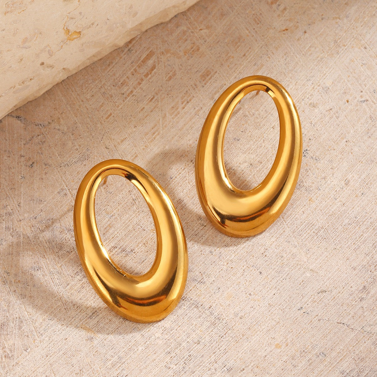 Oval statement earrings