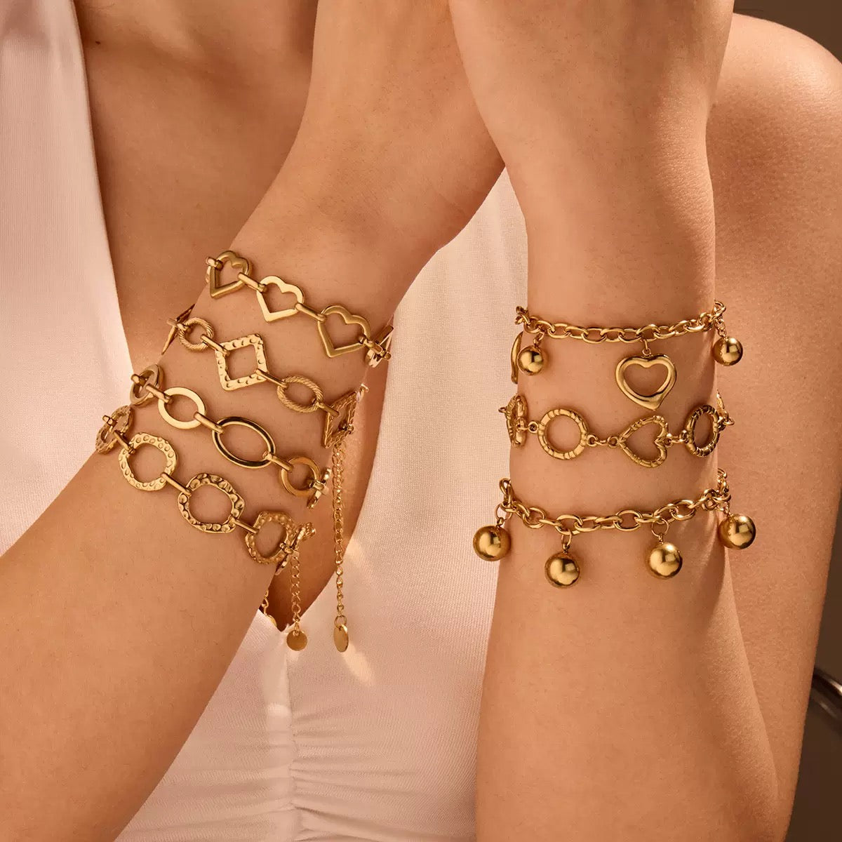 Heart charm bracelet