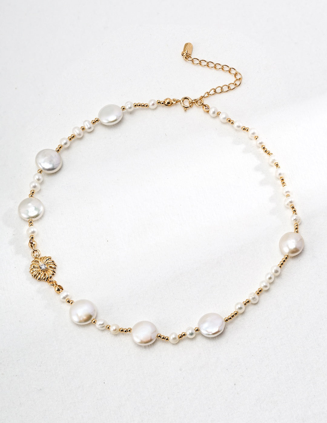 Annistone Flat natural pearls necklace