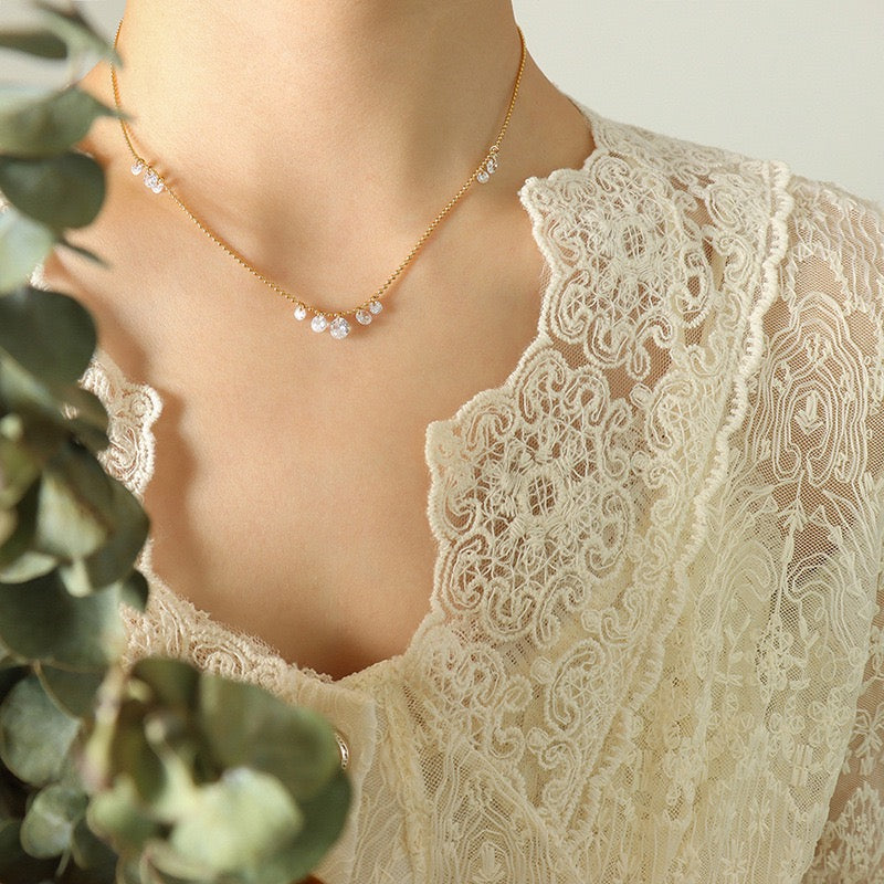 Crystal drop necklace