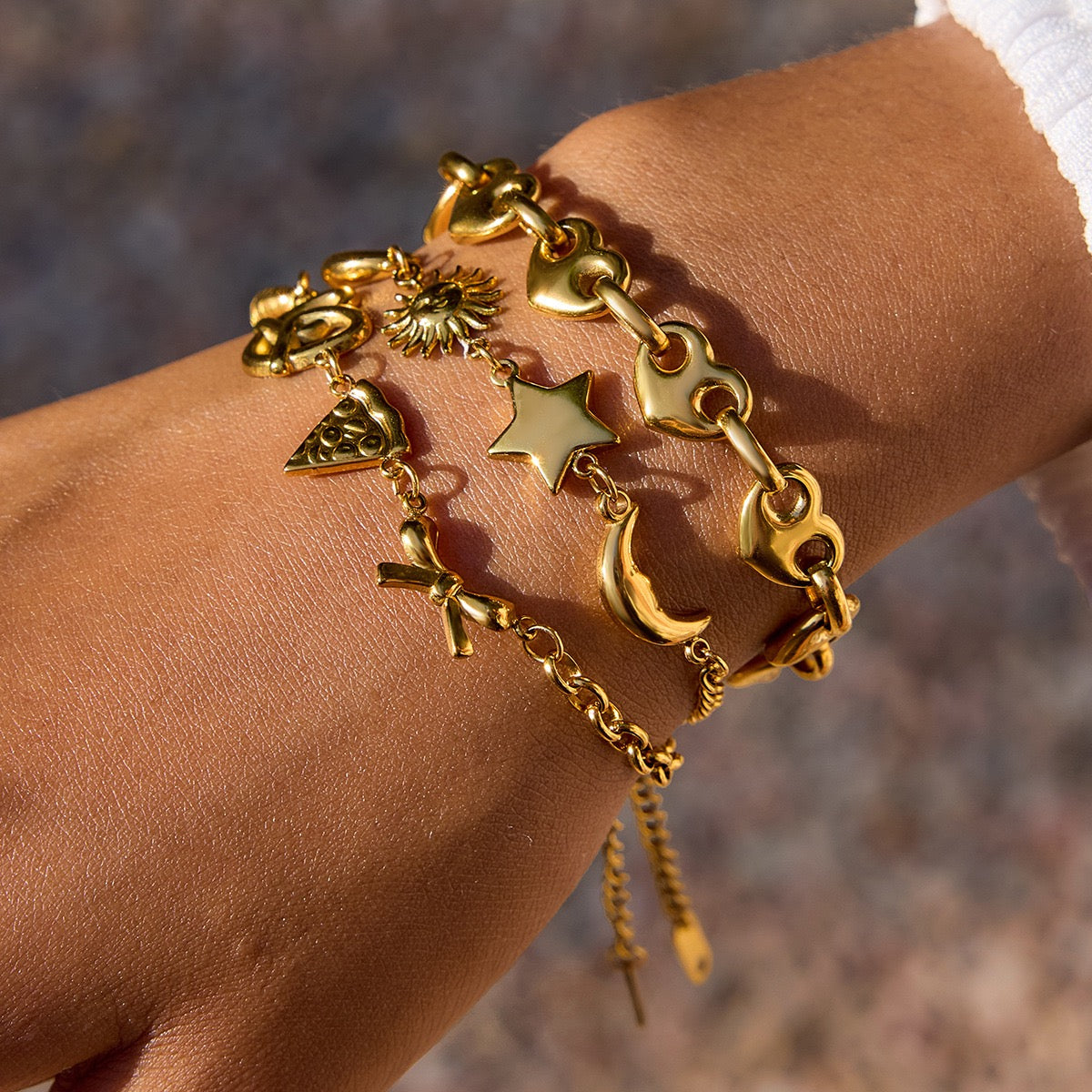 Love pretzel bracelet