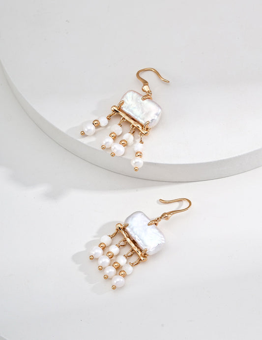 Manly Raining pearls earrings