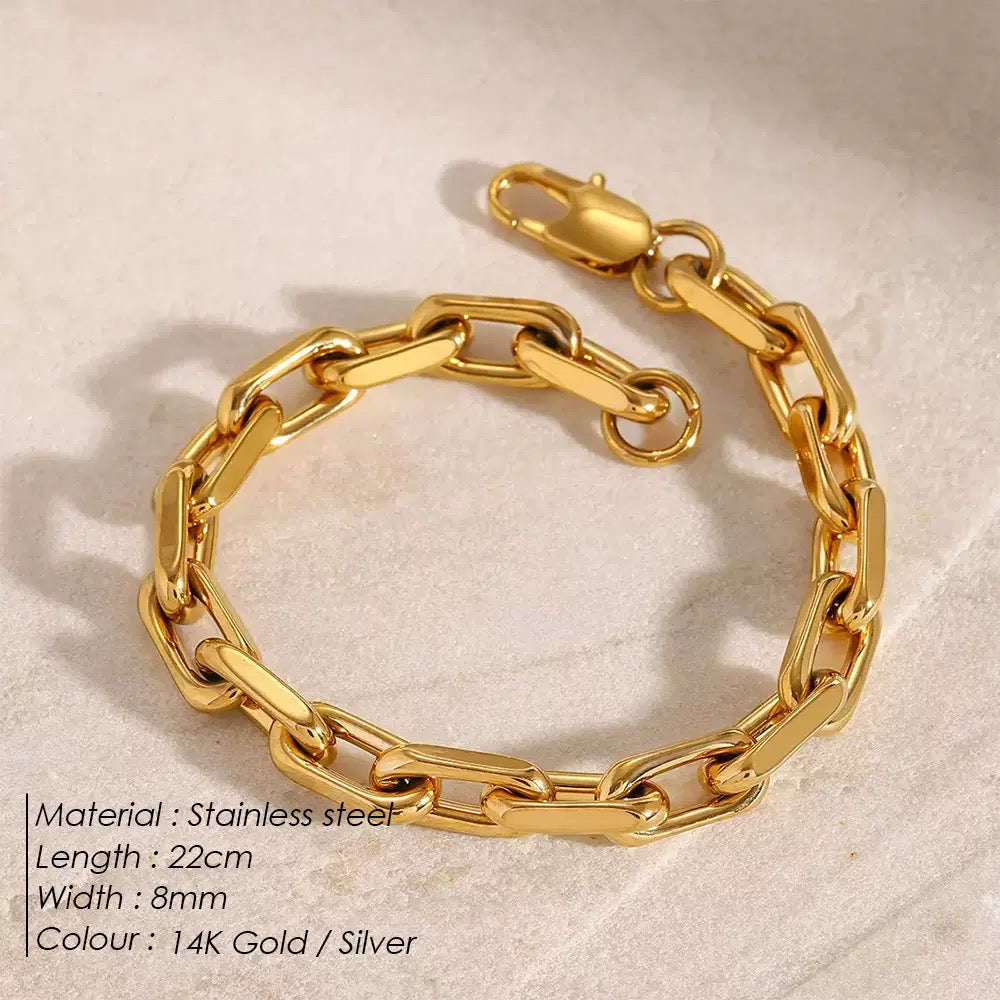 Statement chunky chain bracelets