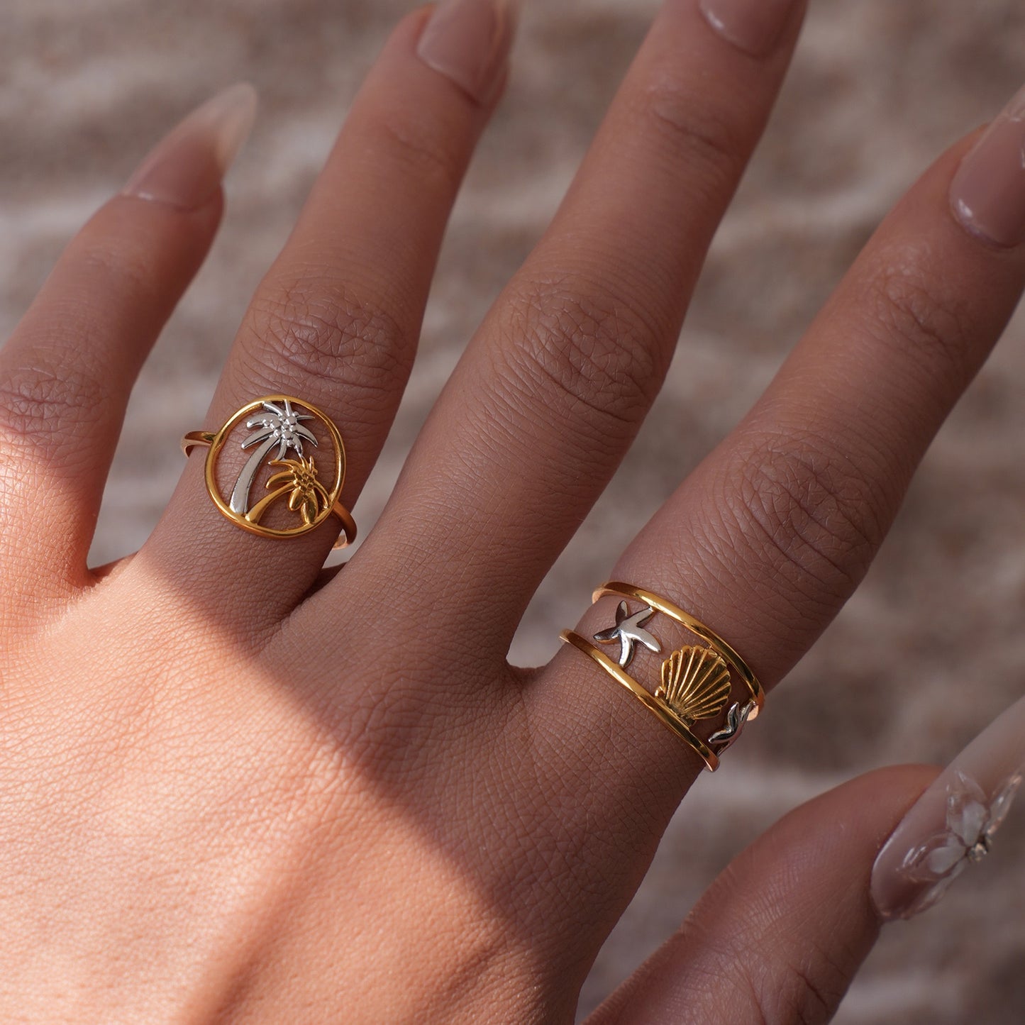 Tropical holiday rings