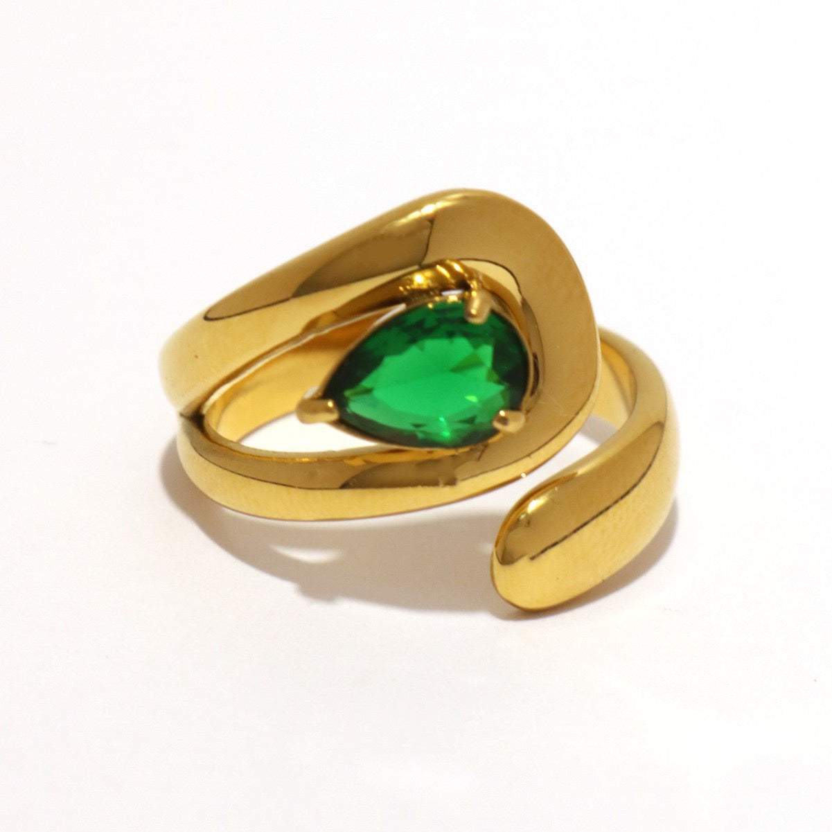 Green fun rock rings
