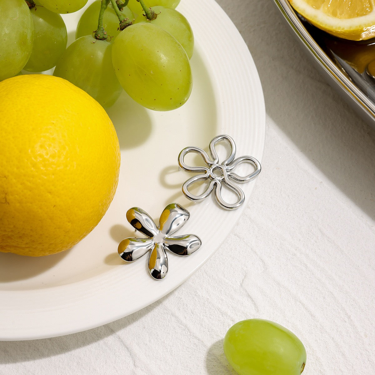 Matchy flower earrings