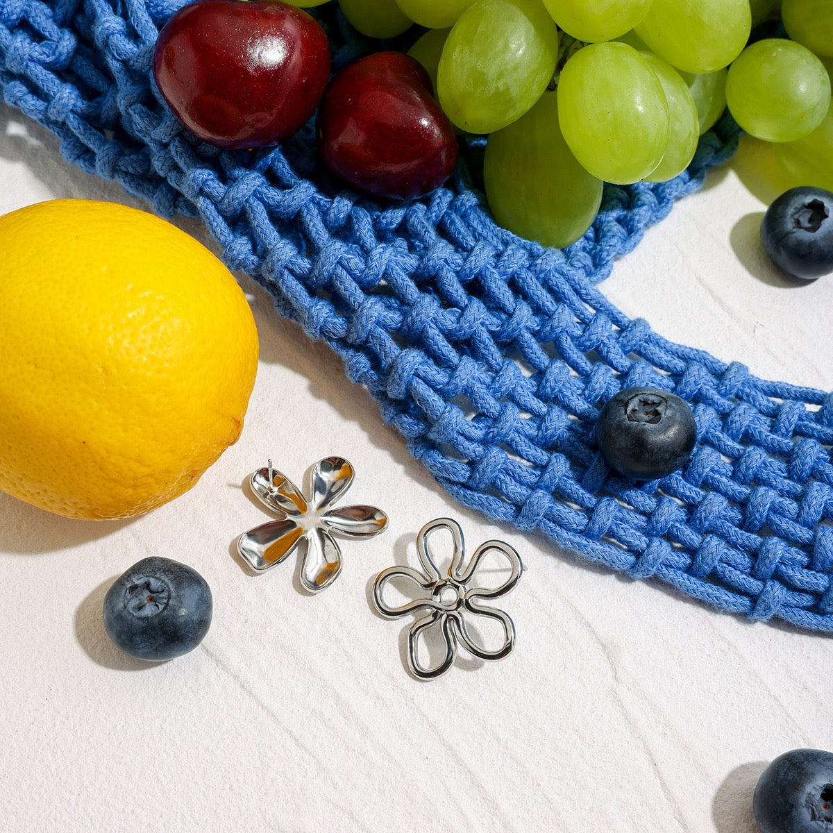 Matchy flower earrings
