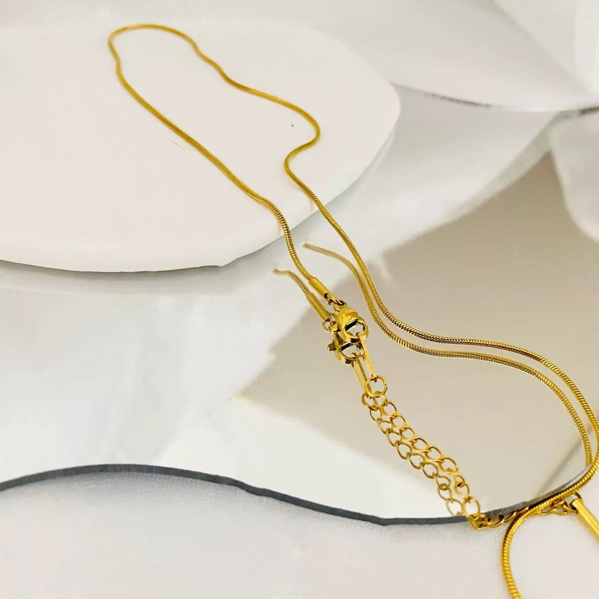 Classic dainty chain necklaces