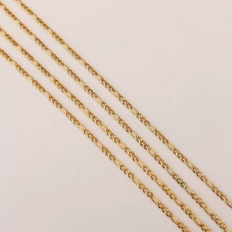 Classic dainty chain necklaces