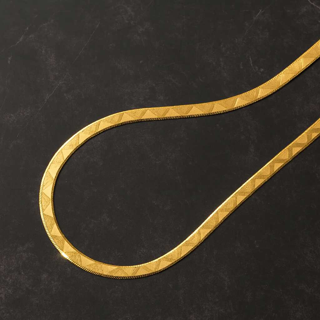 Water shine chain necklace